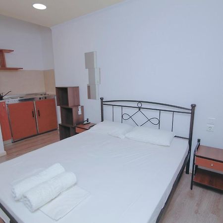 Orfeas Studios Vasiliki  Exterior photo